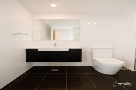 Property photo of 205/14-16 Priory Street Indooroopilly QLD 4068