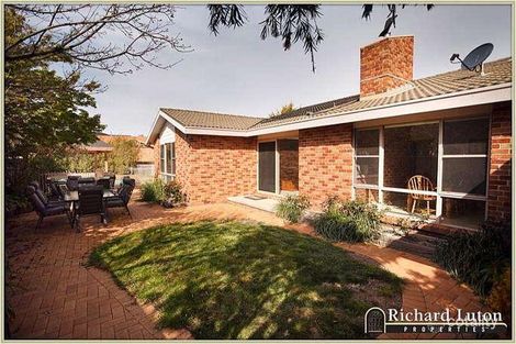 Property photo of 3 Macneil Place Kambah ACT 2902