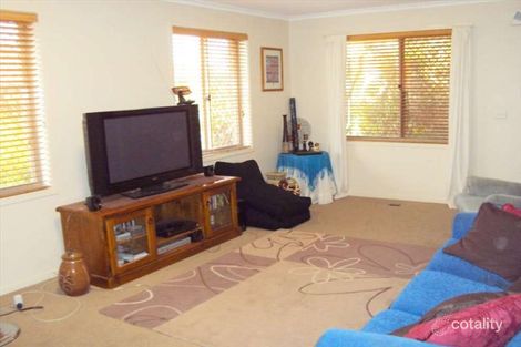 Property photo of 92 Archdall Street Dunlop ACT 2615