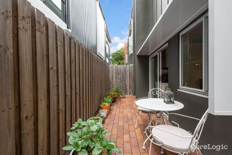 Property photo of 3/164 Norman Avenue Norman Park QLD 4170