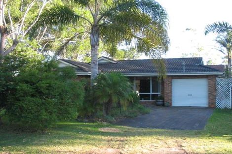 9 Carramar Cres, Hawks Nest, NSW 2324