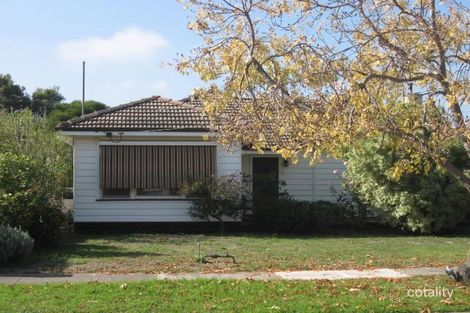 8 Wallace St, Bentleigh East, VIC 3165