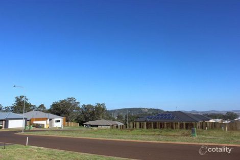 Property photo of 31 Renshaw Crescent Kearneys Spring QLD 4350