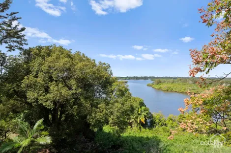 Property photo of 13 Clifford Crescent Banora Point NSW 2486