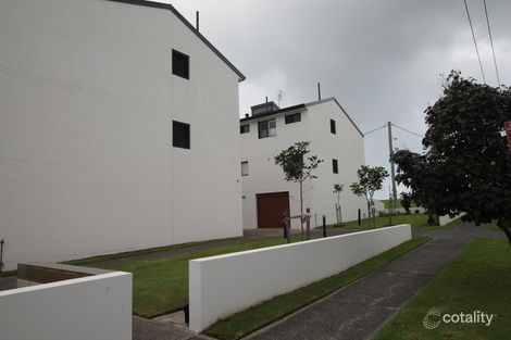 Property photo of 2/82 Frederick Street Merewether NSW 2291