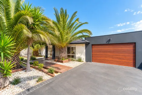 10 GLOBE PL, EPPING, VIC 3076