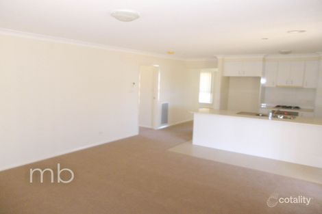 Property photo of 24 Lombardy Way Orange NSW 2800
