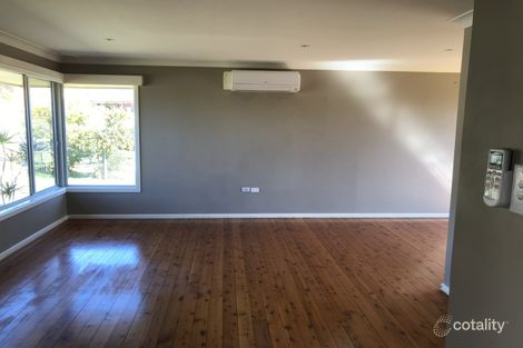 Property photo of 7 James Road Toukley NSW 2263