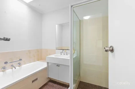 Property photo of 3/9-11 Gascoigne Road Gorokan NSW 2263
