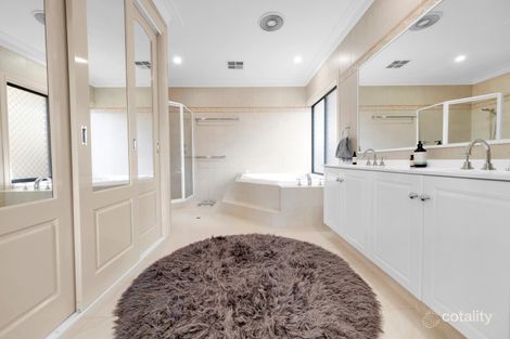 Property photo of 21 Macquarie Drive Coodanup WA 6210