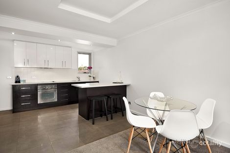 Property photo of 1/21 Holmes Road Moonee Ponds VIC 3039
