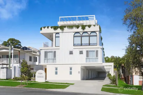 4/10 Burleigh St, Burleigh Heads, QLD 4220