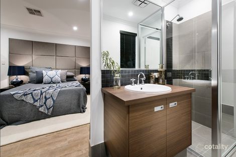 Property photo of 1 Dresden Street Hocking WA 6065