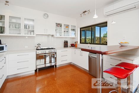 Property photo of 37 Harnham Drive Bairnsdale VIC 3875