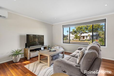 Property photo of 9 Lovegrove Street Shoalhaven Heads NSW 2535