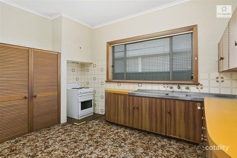 Property photo of 13 Lapthorne Street Glenelg East SA 5045