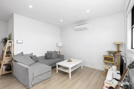 Property photo of 1/126 Power Street St Albans VIC 3021