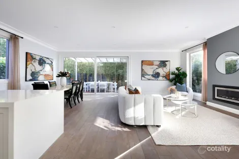 Property photo of 31 Lysbeth Street McKinnon VIC 3204