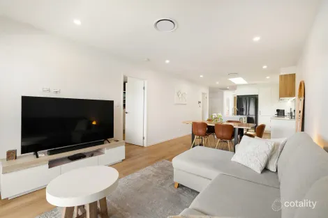 Property photo of 2/17 Key West Broadbeach Waters QLD 4218