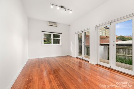 Property photo of 2/17 Vautier Street Elwood VIC 3184