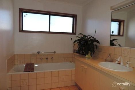 Property photo of 2/8 Orme Street Lakes Entrance VIC 3909