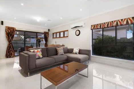 Property photo of 2 Arnot Court Croydon VIC 3136