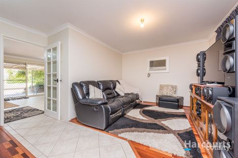 Property photo of 3 Leeves Court Quinns Rocks WA 6030