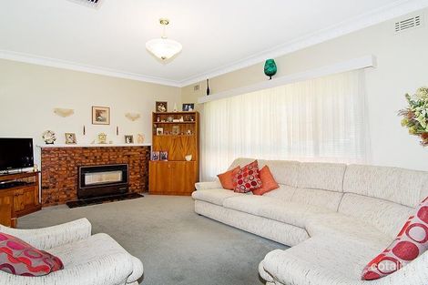 Property photo of 11 Diamond Street Essendon West VIC 3040