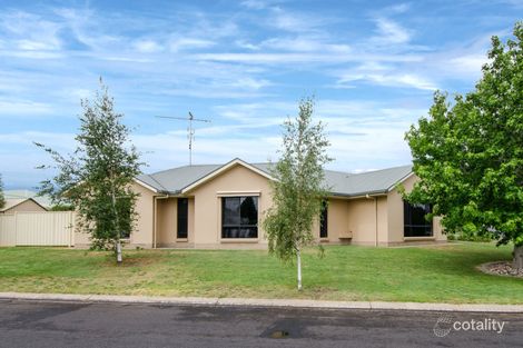 Property photo of 28 Dalkeith Drive Mount Gambier SA 5290