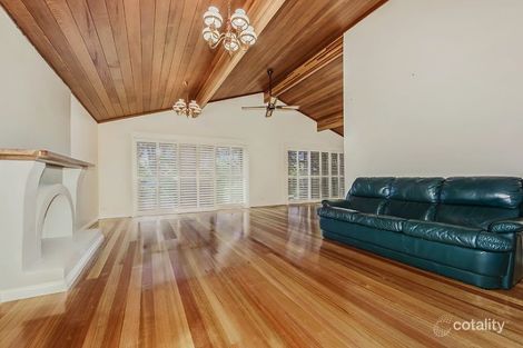Property photo of 12 Giles Court Mount Ommaney QLD 4074