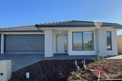 8 Caseys Way, Donnybrook, VIC 3064