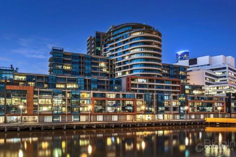 1/60 Siddeley St, Docklands, VIC 3008