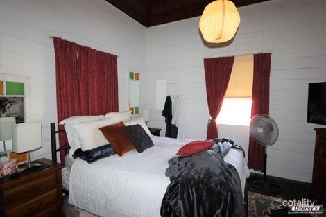 Property photo of 3 Sadds Lane Queenton QLD 4820