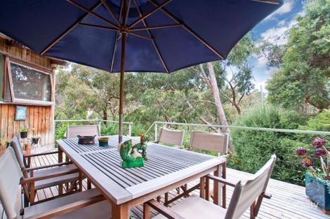Property photo of 19 Essex Road Mount Martha VIC 3934