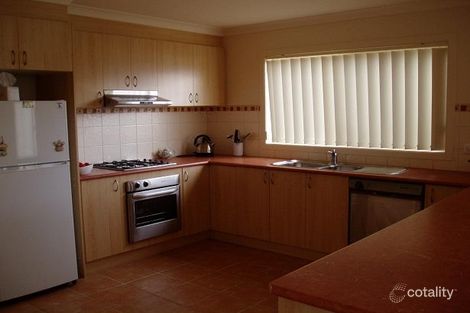 Property photo of 12 Madison Drive Brookfield VIC 3338