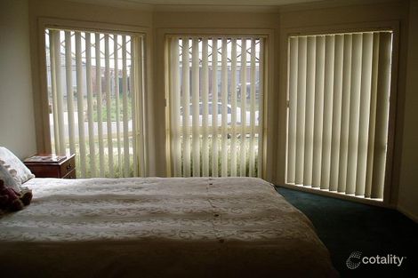 Property photo of 12 Madison Drive Brookfield VIC 3338