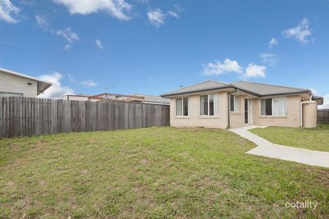 Property photo of 14 Hollows Circuit Macgregor ACT 2615