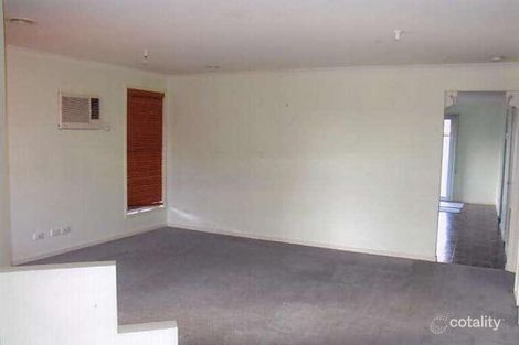 Property photo of 9 McMaster Court Pakenham VIC 3810