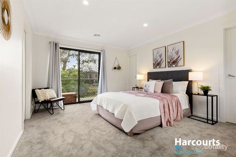Property photo of 10 Helios Walk Epping VIC 3076