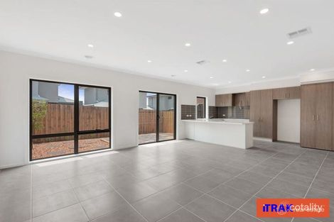 Property photo of 3 Scarlett Close Kilsyth VIC 3137