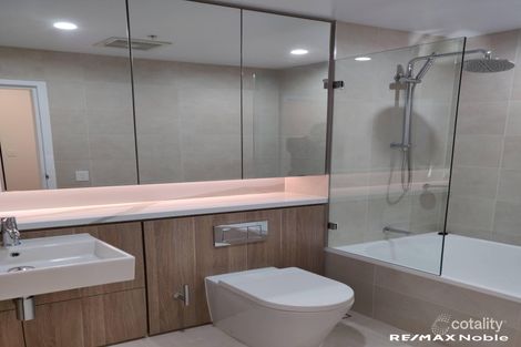 Property photo of 310/5 Maple Tree Road Westmead NSW 2145