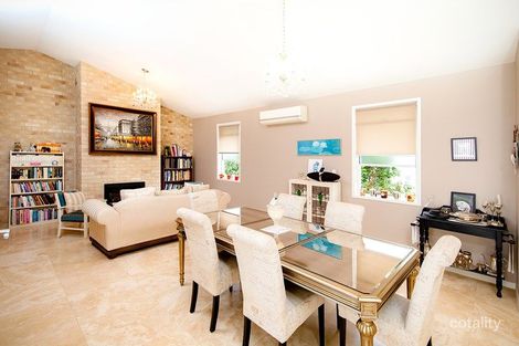 Property photo of 21 Westbury Place Carindale QLD 4152