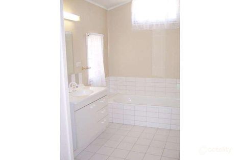 Property photo of 35 Baines Street Kangaroo Point QLD 4169