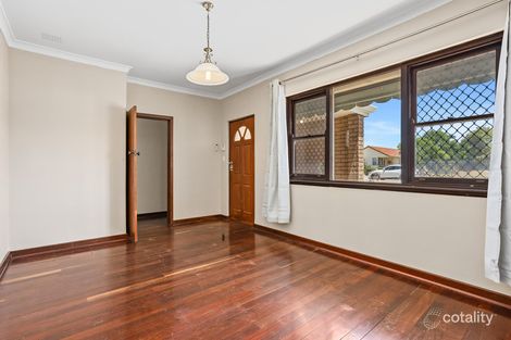 Property photo of 9 Kelly Street Cloverdale WA 6105