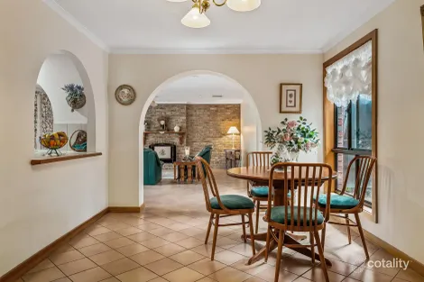 Property photo of 18 Dene Road Highbury SA 5089