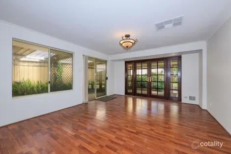 Property photo of 7 Kybra Grove Stratton WA 6056