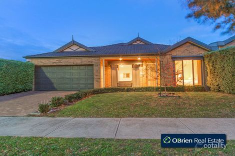 2/18-26 Marlesford Cres, Berwick, VIC 3806