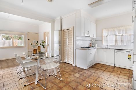 Property photo of 36 Essex Street Pascoe Vale VIC 3044