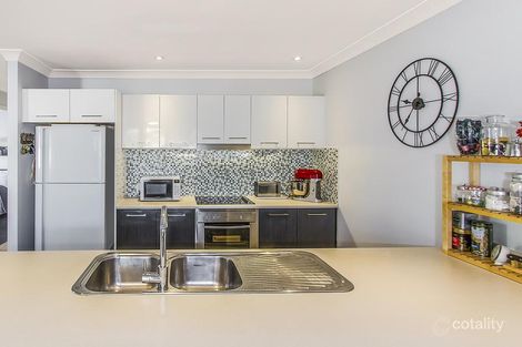 Property photo of 29B Treeview Place Mardi NSW 2259