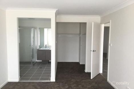 Property photo of 1 Barooga Place Horsley NSW 2530